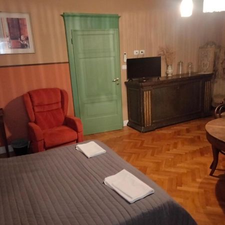 San Petronio Room And Suite Rooms - By Bolognacentro Luxuryh 外观 照片
